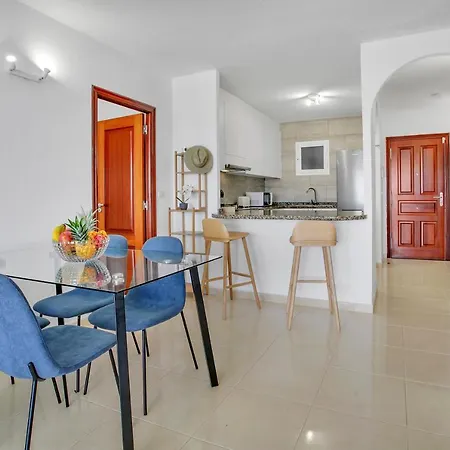Wonderful View, Huge Terrace Solarium, Private Parking * Costa Adeje (Tenerife)