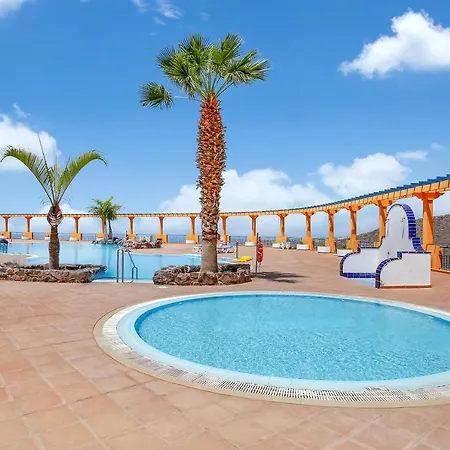 Wonderful View, Huge Terrace Solarium, Private Parking Appartement *